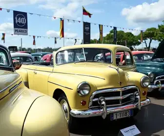 Old & Low Car Curitiba